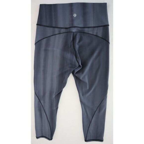 Lululemon W6BC9S Women's Sz 8 Gray/Black In Movement 23” Crop Leggings $88 - Picture 2 of 9